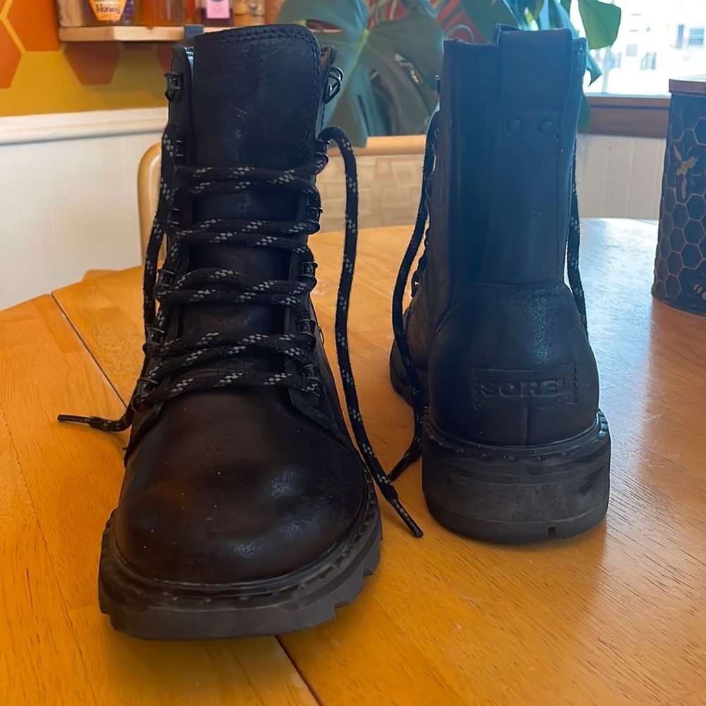 Women’s Sorel black waterproof leather boots